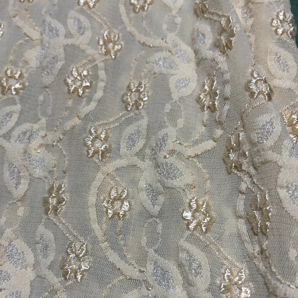 Vintage ivory lace nightgown by Claire Pettibone • Size XS • Pre-owned - Picture 3 of 8